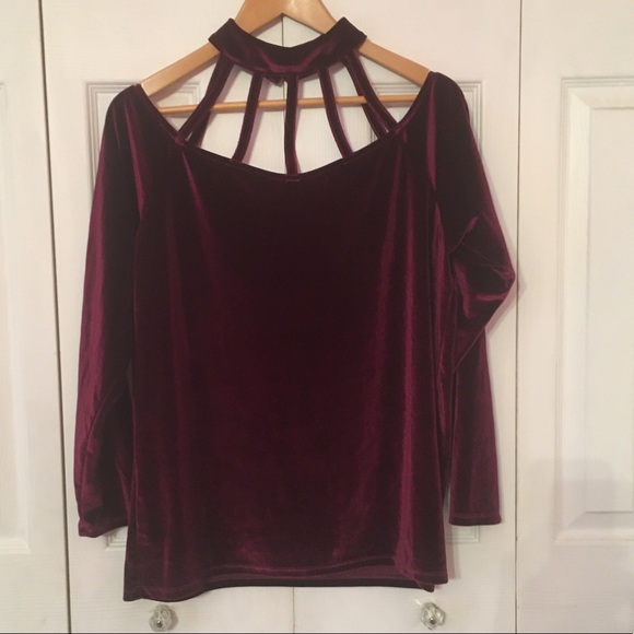 K. Jordan Tops - {K. JORDAN} NWOT Burgundy Velour Caged Top XL